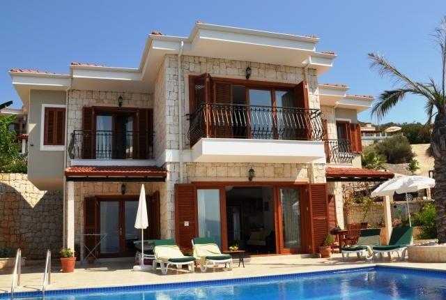 Antalya Kaş'da Havuzlu Kiralık Lüks Villa