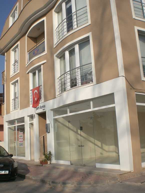 Vatandan Kocaeli İzmit M.ali Paşa Da Satılık Dükkan